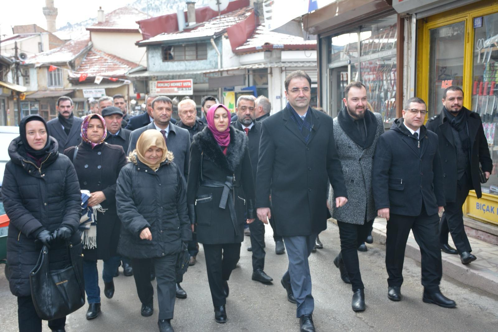 AFYONUMUZDA  ŞANLI ÜÇ HİLALİMİZİ GURURLA, ONURLA DALGALANDIRACAĞIZ