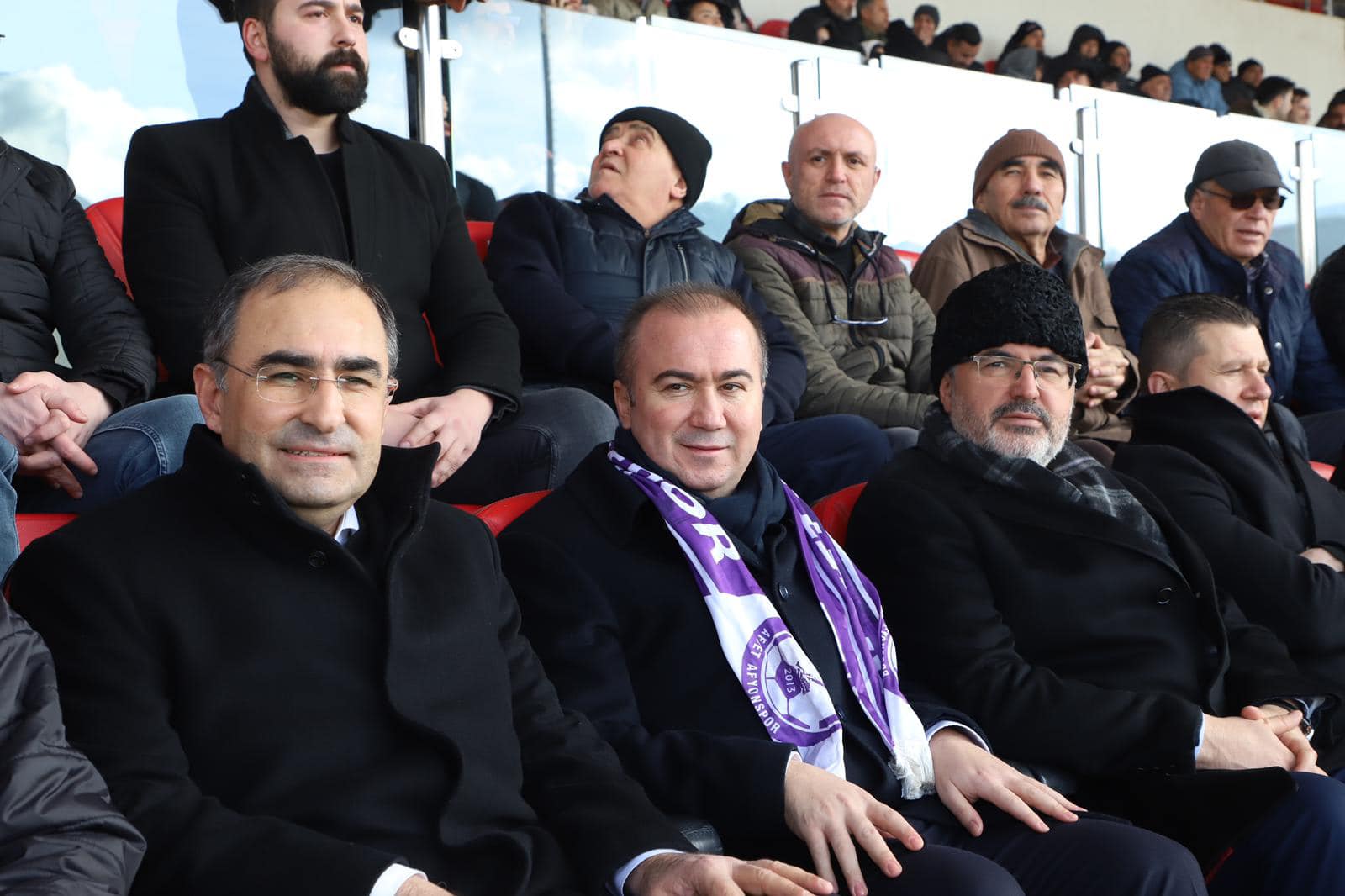 "AK Parti Belediye Başkan Adayı Hüseyin Ceylan Uluçay, Kırklareli Maçı Öncesi Hes İlaç Afyonspor Oyuncuları ile bir araya geldi