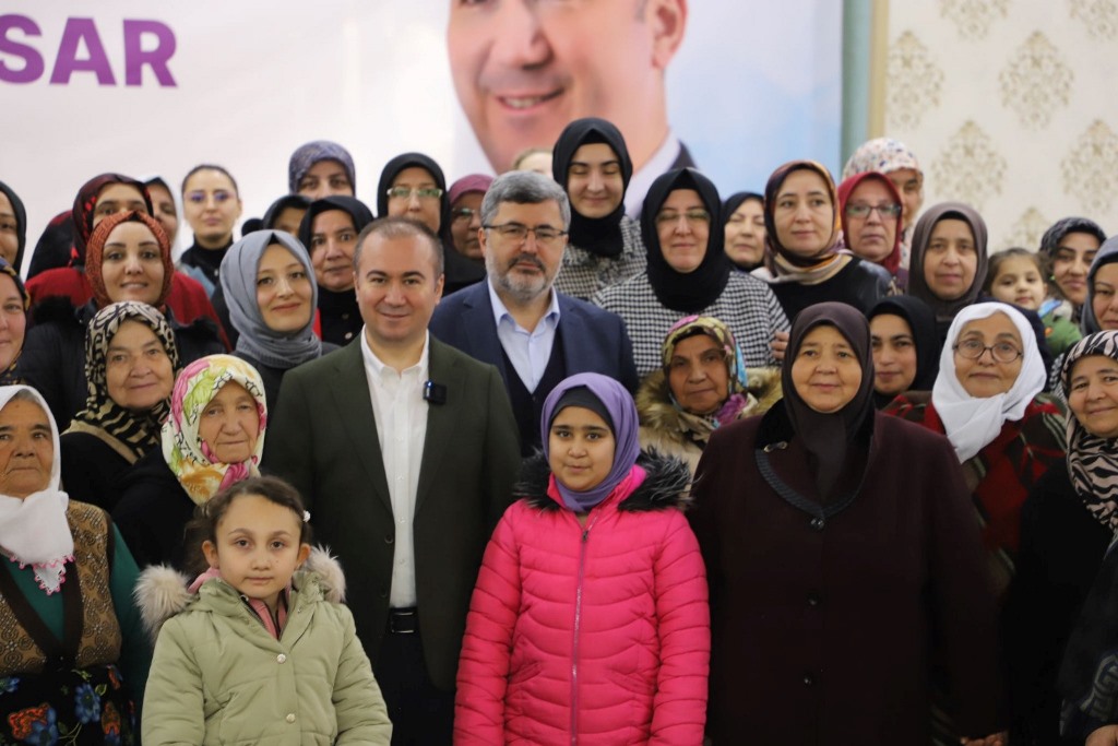 "BU YOLU EMEK VEREN KADINLARIMIZLA YÜRÜYECEĞİZ"
