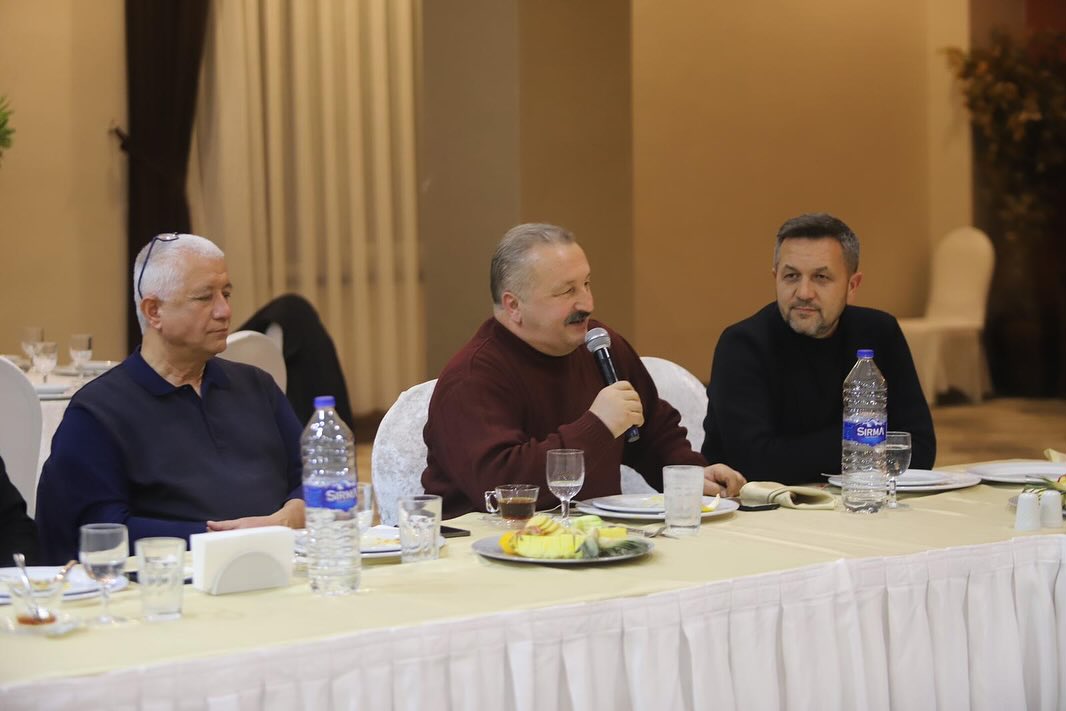AK Partili Arslan Afyon'da Partisinin Toplantısına Katıldı