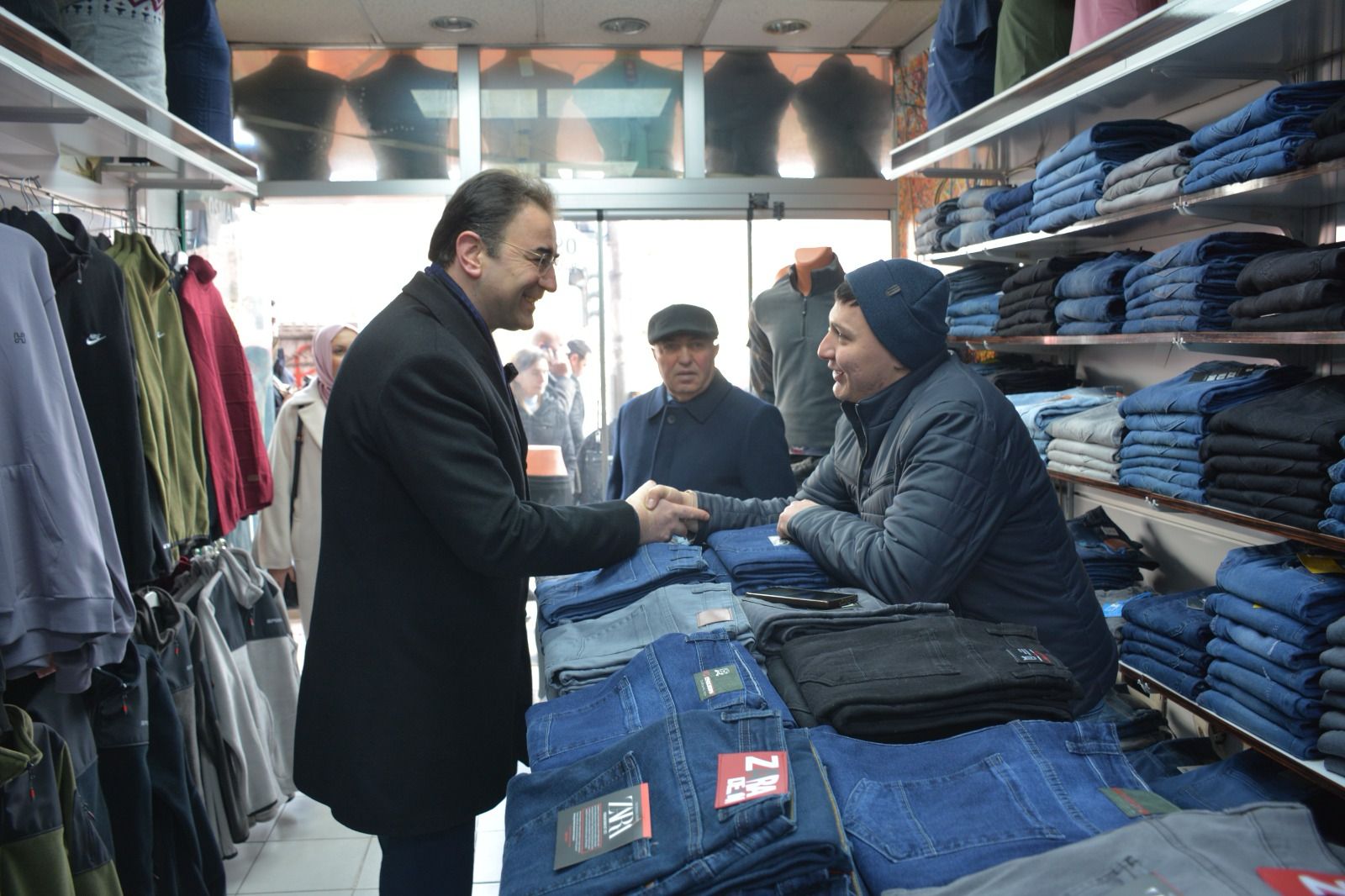 MHP'li Küçükkurt ''Allah Bizi Sizlere Mahcup Etmesin''