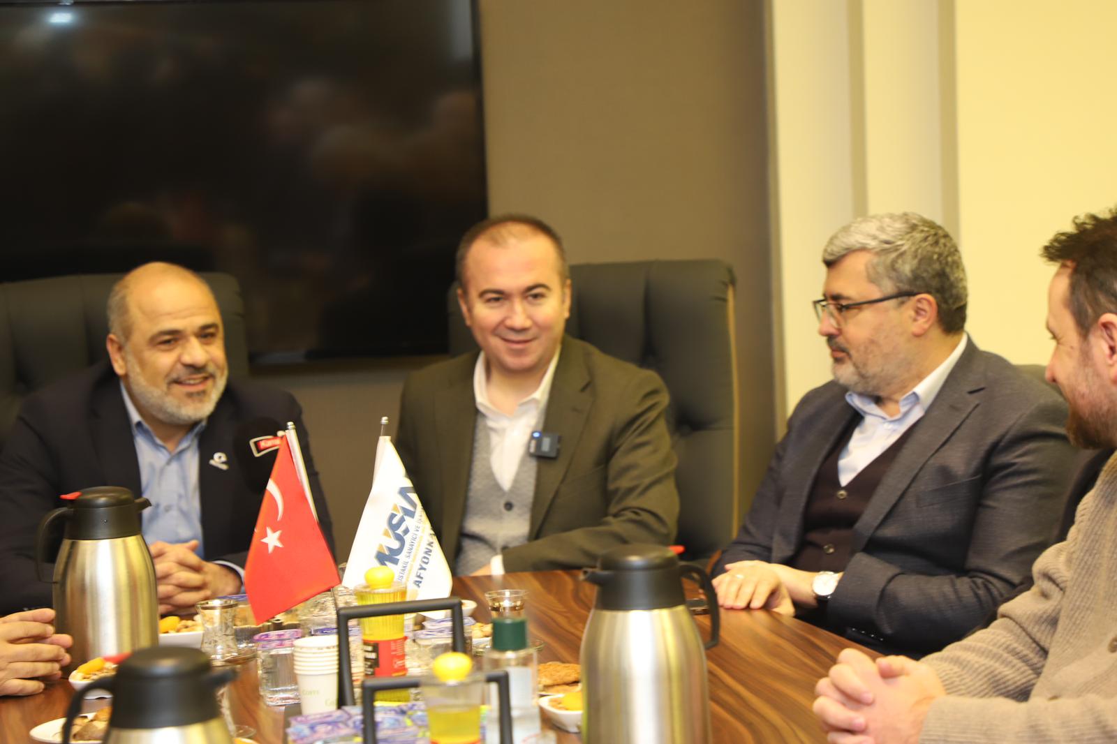 Başkan Adayı Uluçay ve AK Parti'den MUSİAD'a ziyaret 
