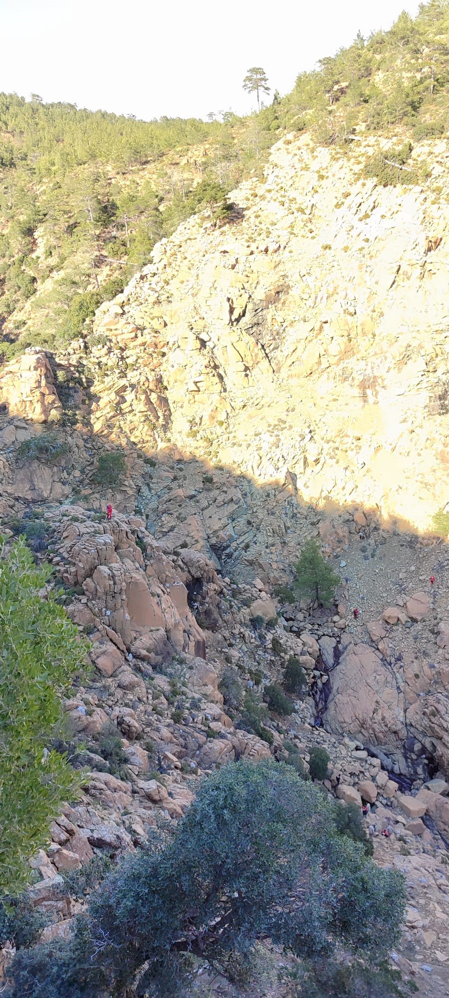 Dağda Kaybolan Adamdan Bir İz Bulundu