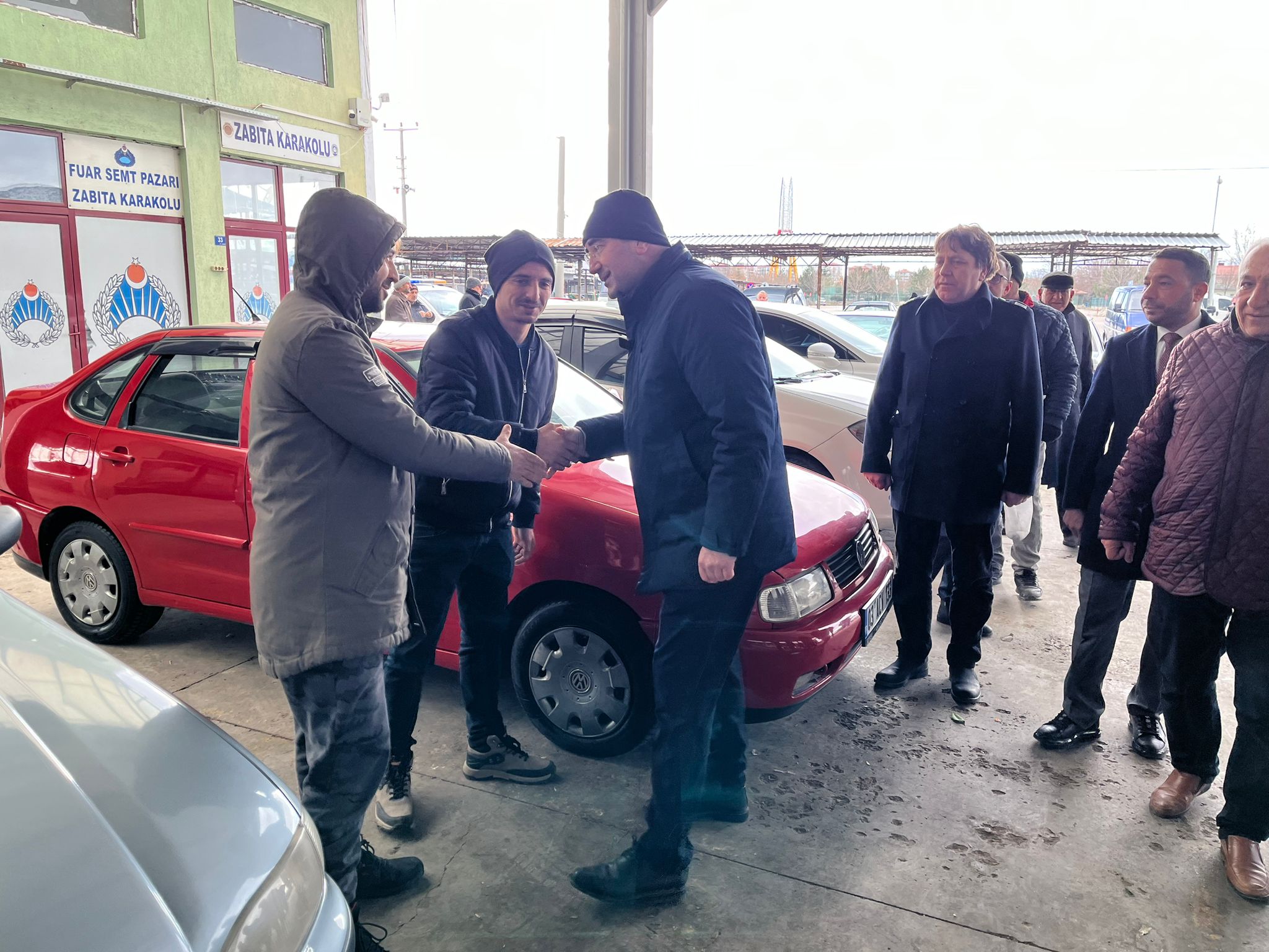 MHP'li Küçükkurt Oto Pazarının Sorunlarına Kulak Kesildi