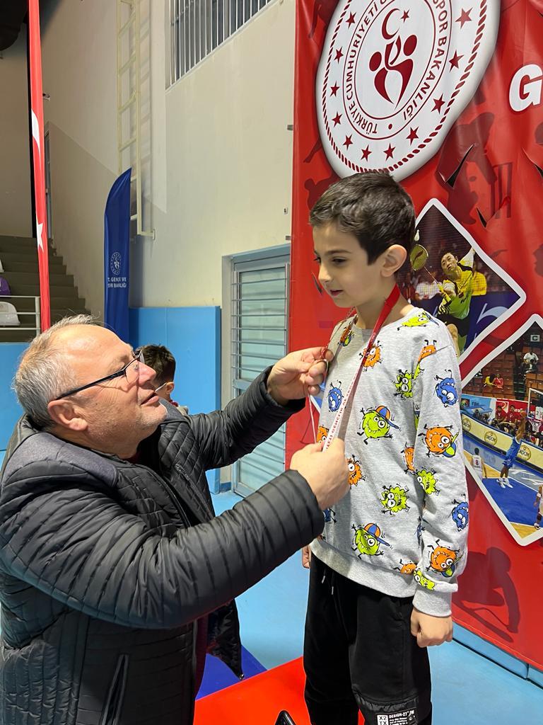 YARIYIL SATRANÇ TURNUVASI TAMAMLANDI