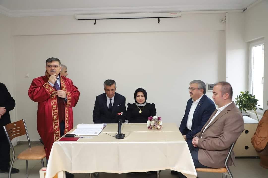 ULUÇAY  POLİS MEMURUNU MUTLU GÜNÜNDE YALNIZ BIRAKMADI