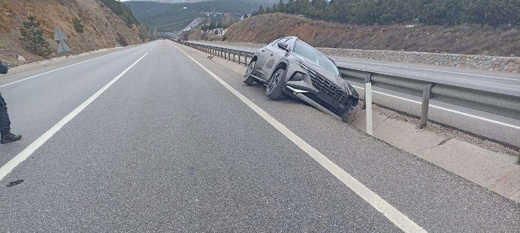 KÖROĞLU BELİ MEVKİİNDE KAZA!