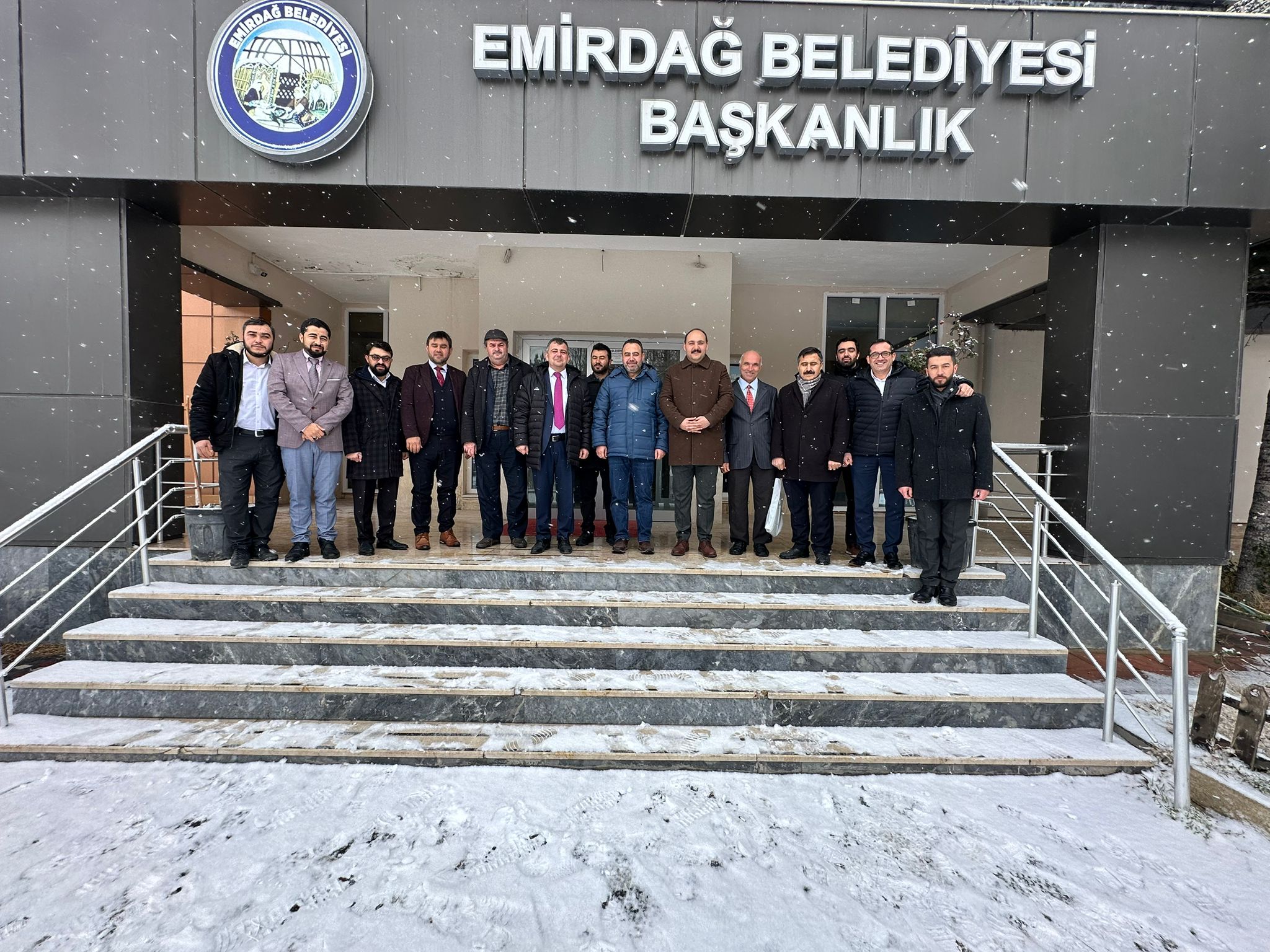 Başkan Koyuncu Misafirlerini Makamda Ağırladı