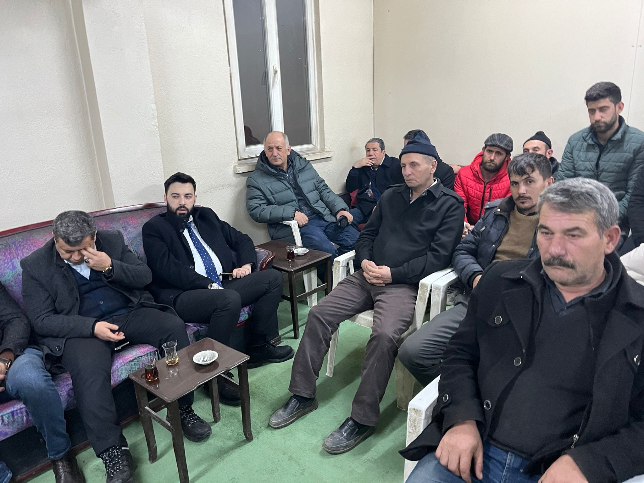"SEZER KÜÇÜKKURT, İSMAİL KÖYÜ'NDE VATANDAŞLARLA BULUŞTU"