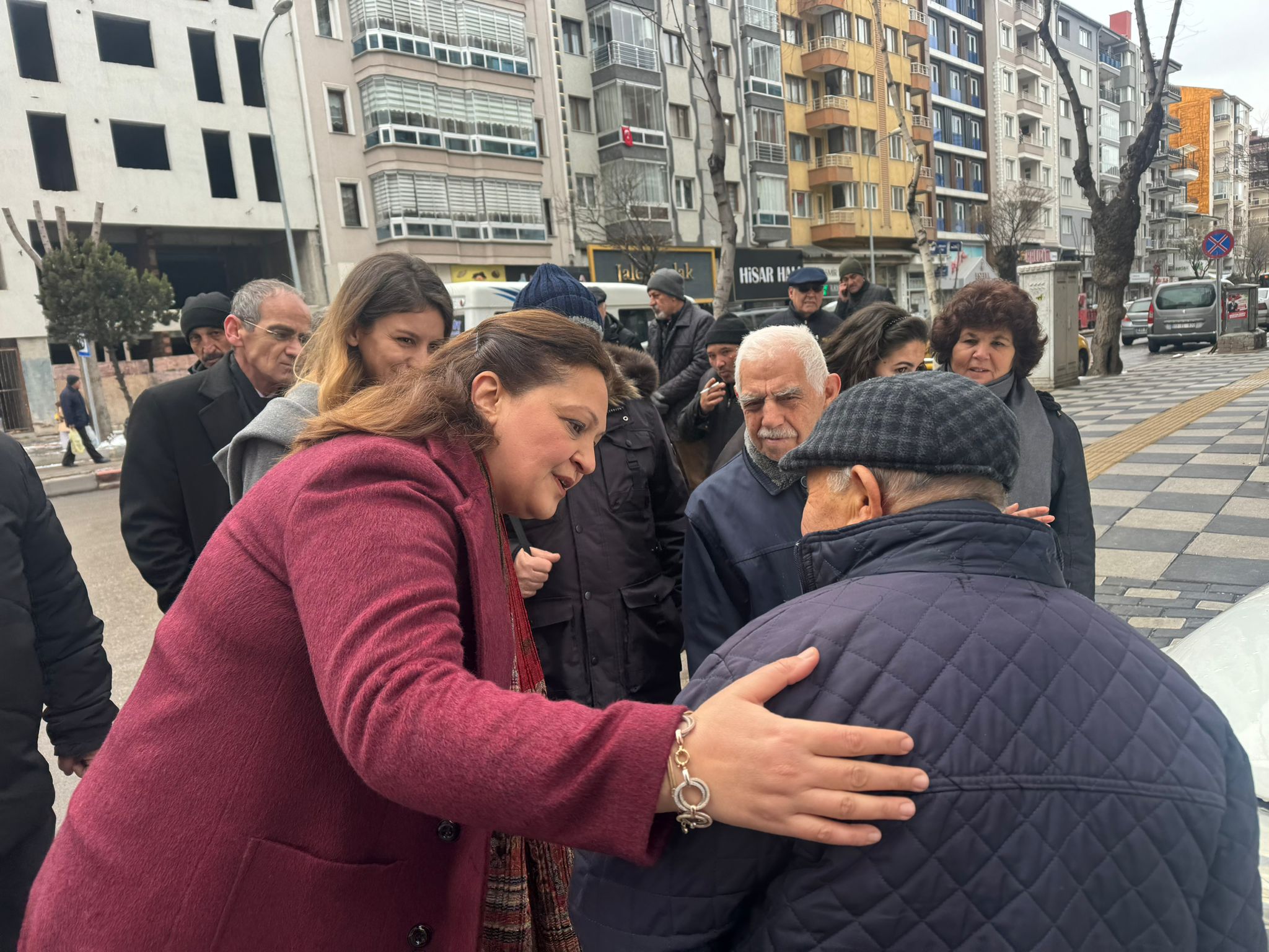 "BELEDİYE ESNAFIN KORKULU RÜYASI OLMAYACAK"