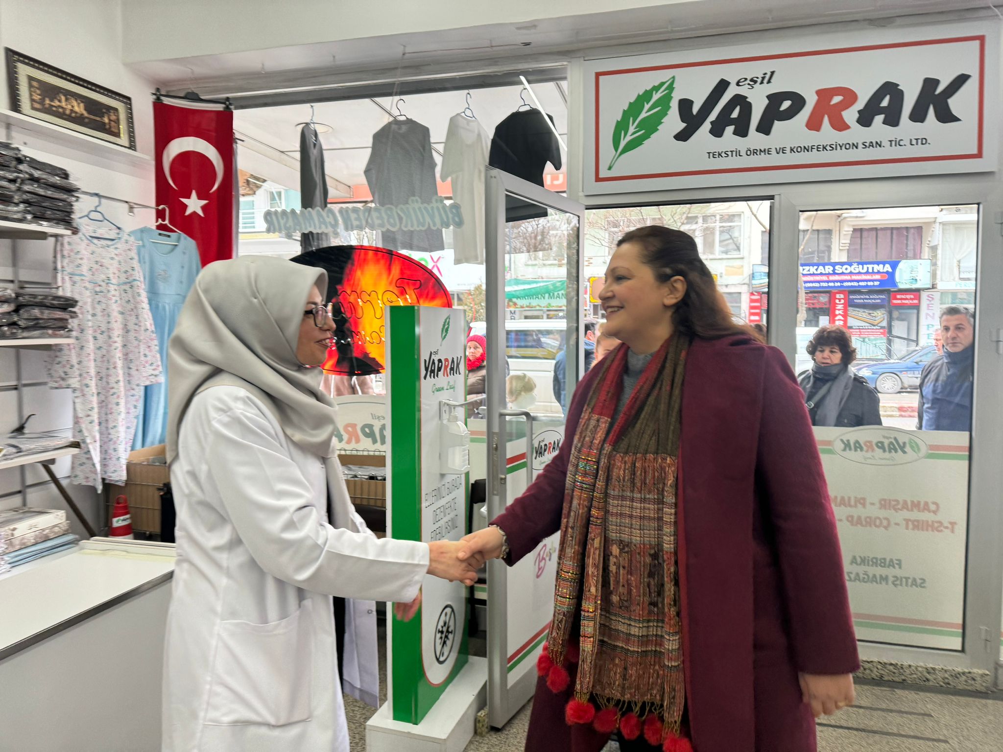 "BELEDİYE ESNAFIN KORKULU RÜYASI OLMAYACAK"