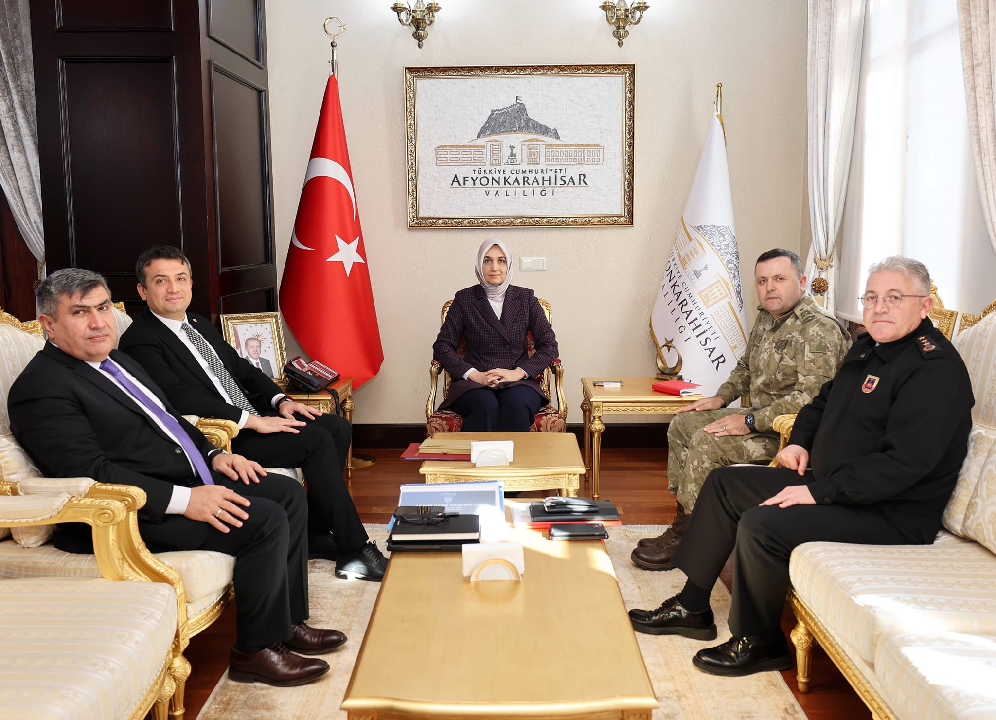 Devlet Ana Başkanlığında Asayiş Toplantısı Gerçekleşti