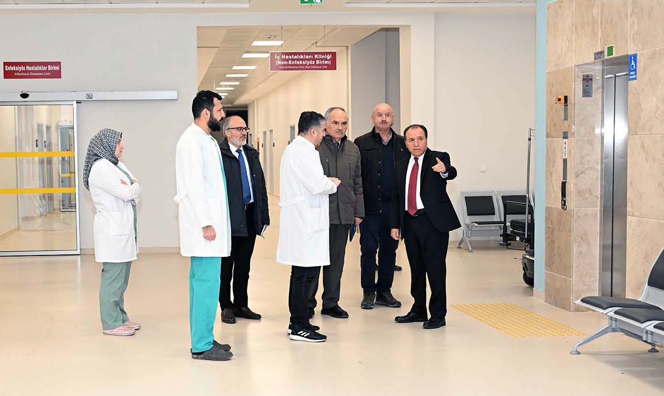 Kocatepe Hayvan Hastanesi İstişare Toplantısı Rektör Karakaş Başkanlığında Gerçekleştirildi