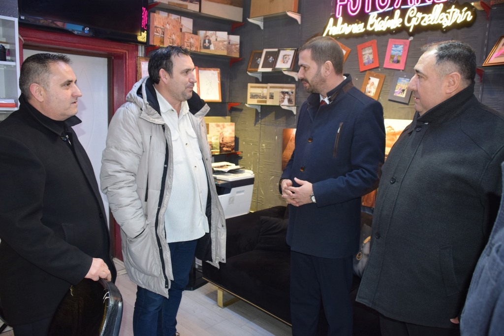 "ESNAFIN SESİ OLACAĞIM"