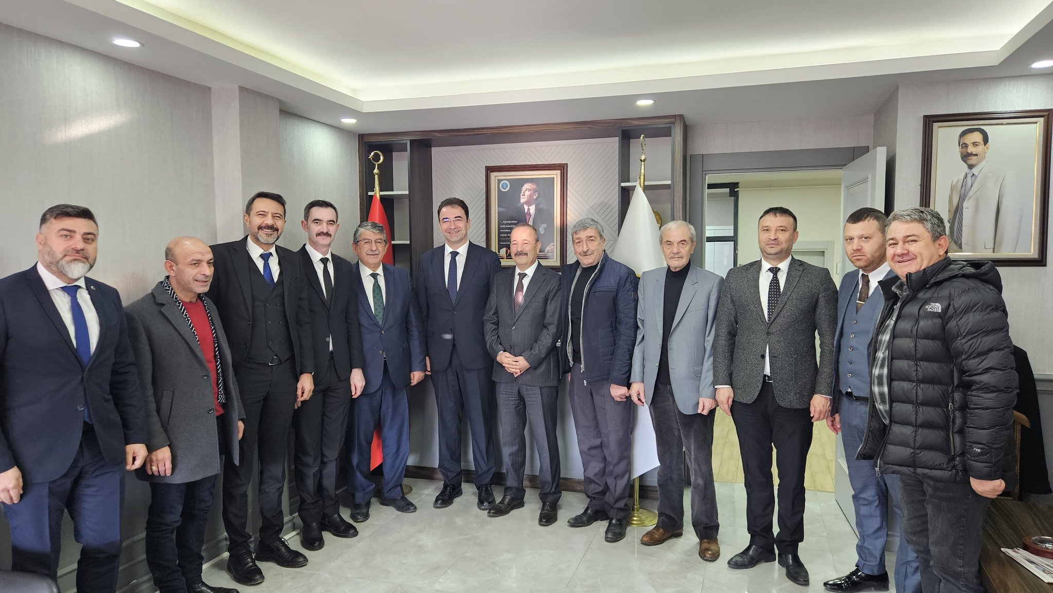 MHP Heyeti, Afyonkarahisar Esnaf  Sanatkarlar Kredi ve Kefalet Kooperatifi'ni Ziyaret Etti