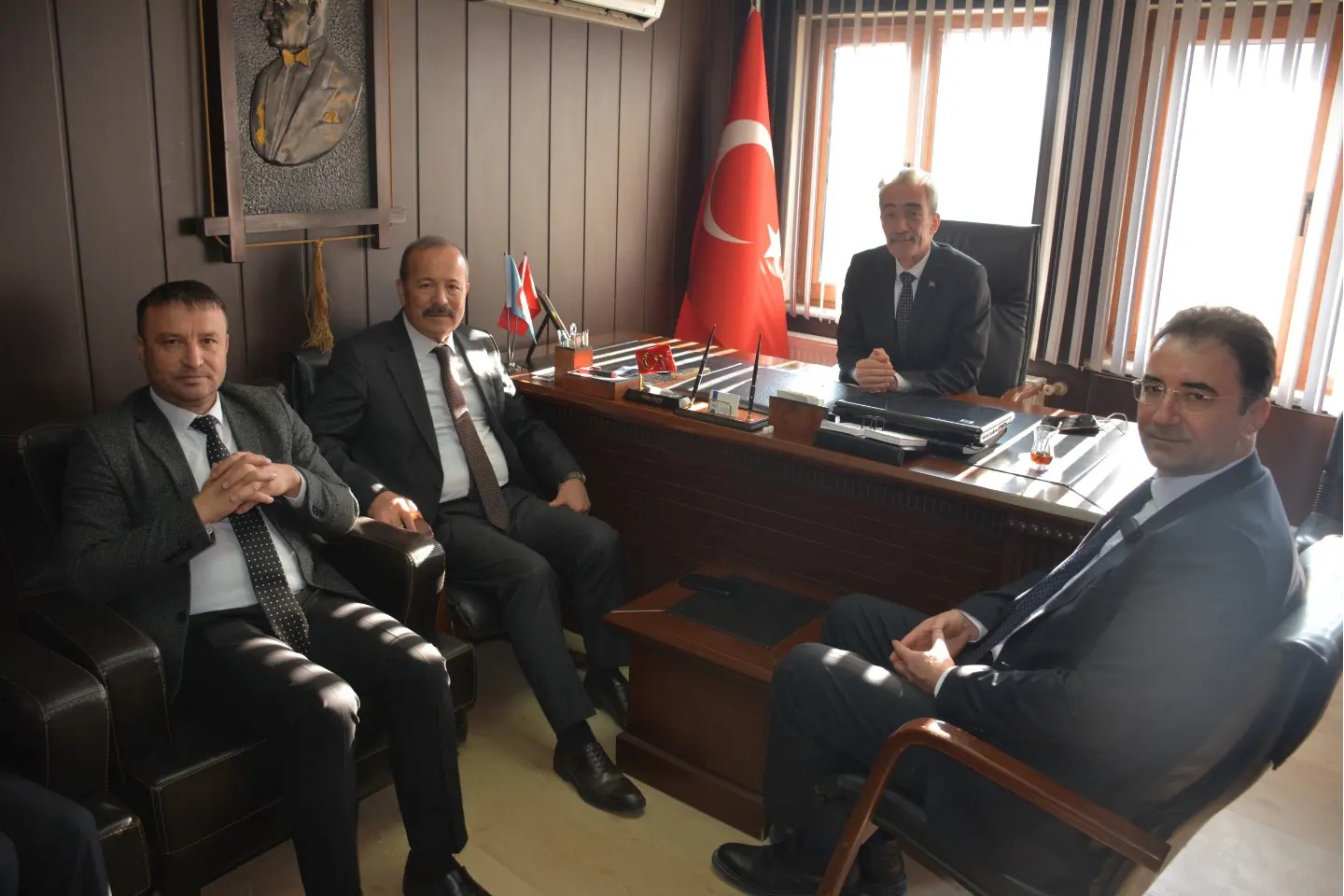 MHP'li Taytak Seçim Bölgesinde Küçükkurt'a Eşlik Ediyor
