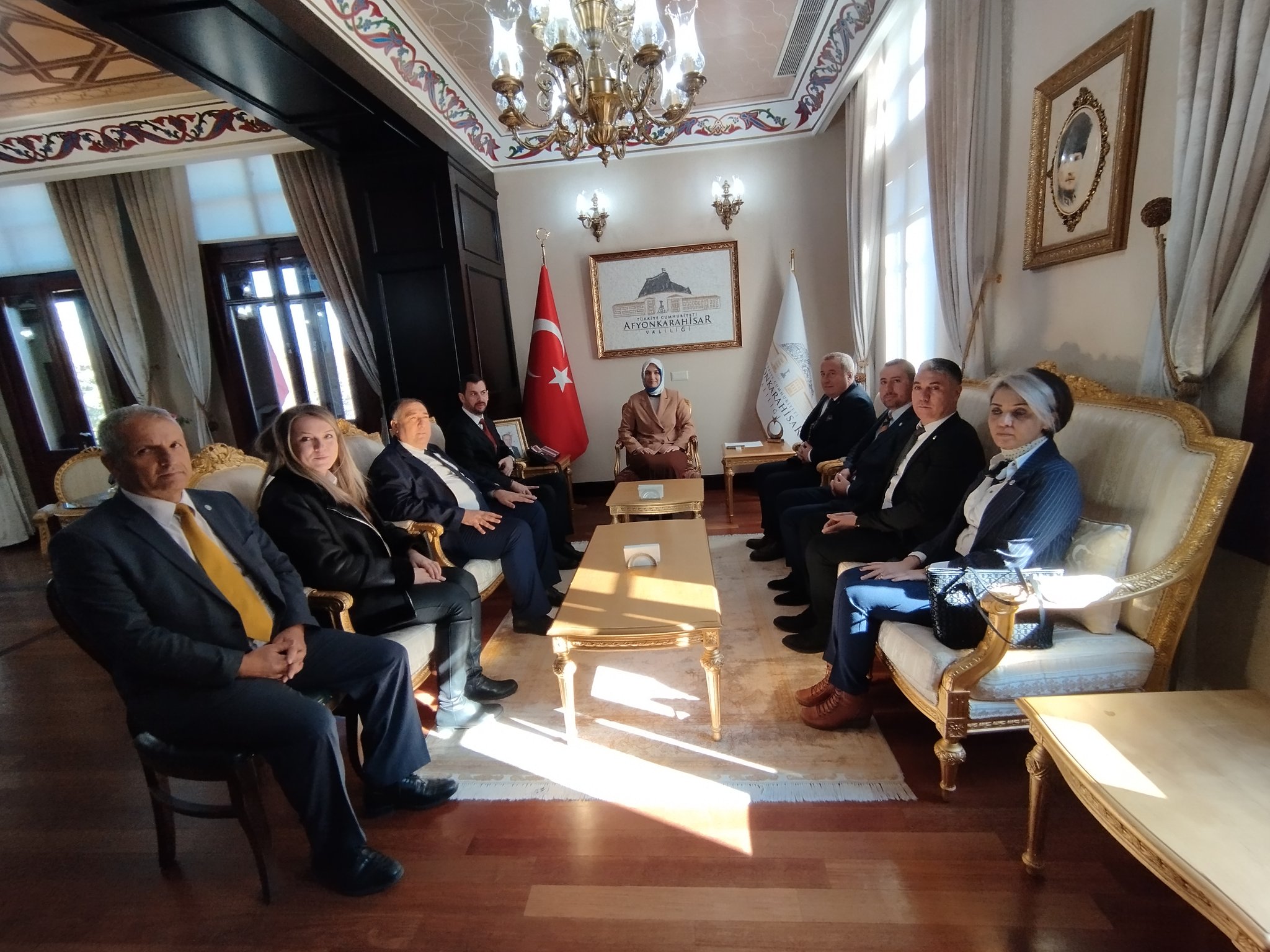 İYİ Partililer Vali Yiğitbaşı'yı Ziyaret Etti