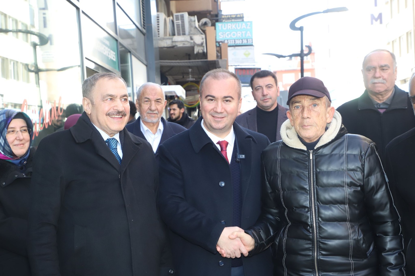 ULUÇAY, “İNSAN ODAKLI BİR ANLAYIŞ İLE ŞEHRİMİZİ HEP DAHA İLERİYE TAŞIYACAĞIZ”