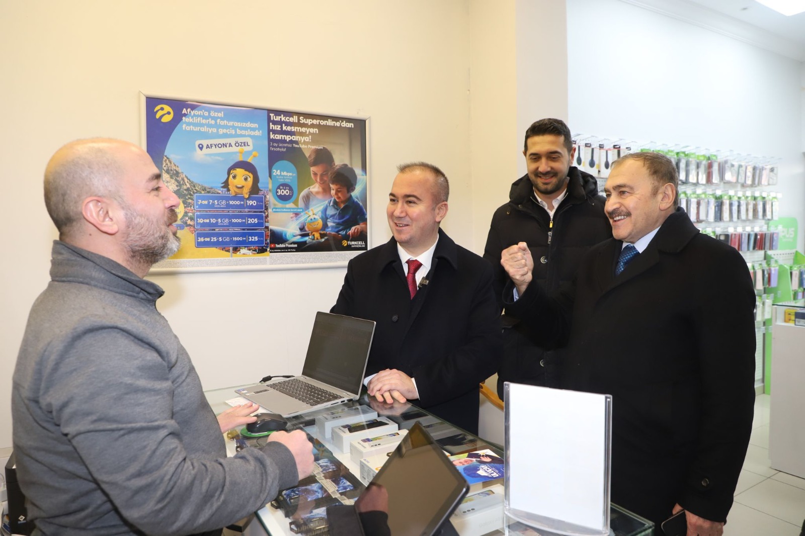 ULUÇAY, “İNSAN ODAKLI BİR ANLAYIŞ İLE ŞEHRİMİZİ HEP DAHA İLERİYE TAŞIYACAĞIZ”