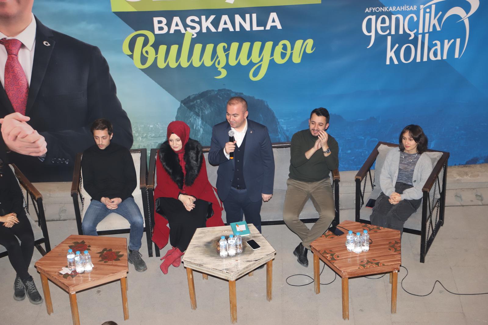 ULUÇAY’DAN ÖĞRENCİLERE ÜCRETSİZ KURS MÜJDESİ