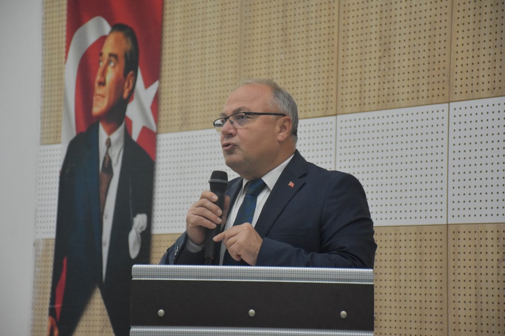GELENEKSEL ÇOCUK OYUNLARI VE OMURGA SAĞLIĞI TOPLANTISI YAPILDI 