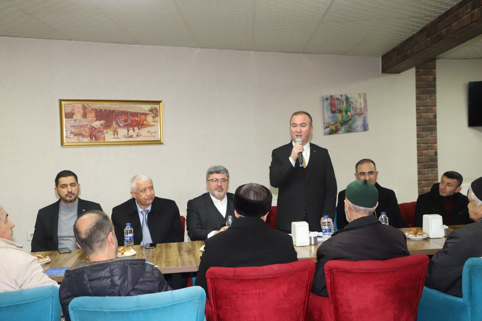 YÖRÜKLERDEN ULUÇAY’A TAM DESTEK