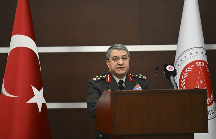 BAKAN GÜLER: