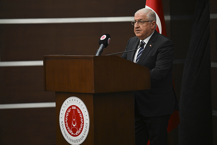 BAKAN GÜLER: