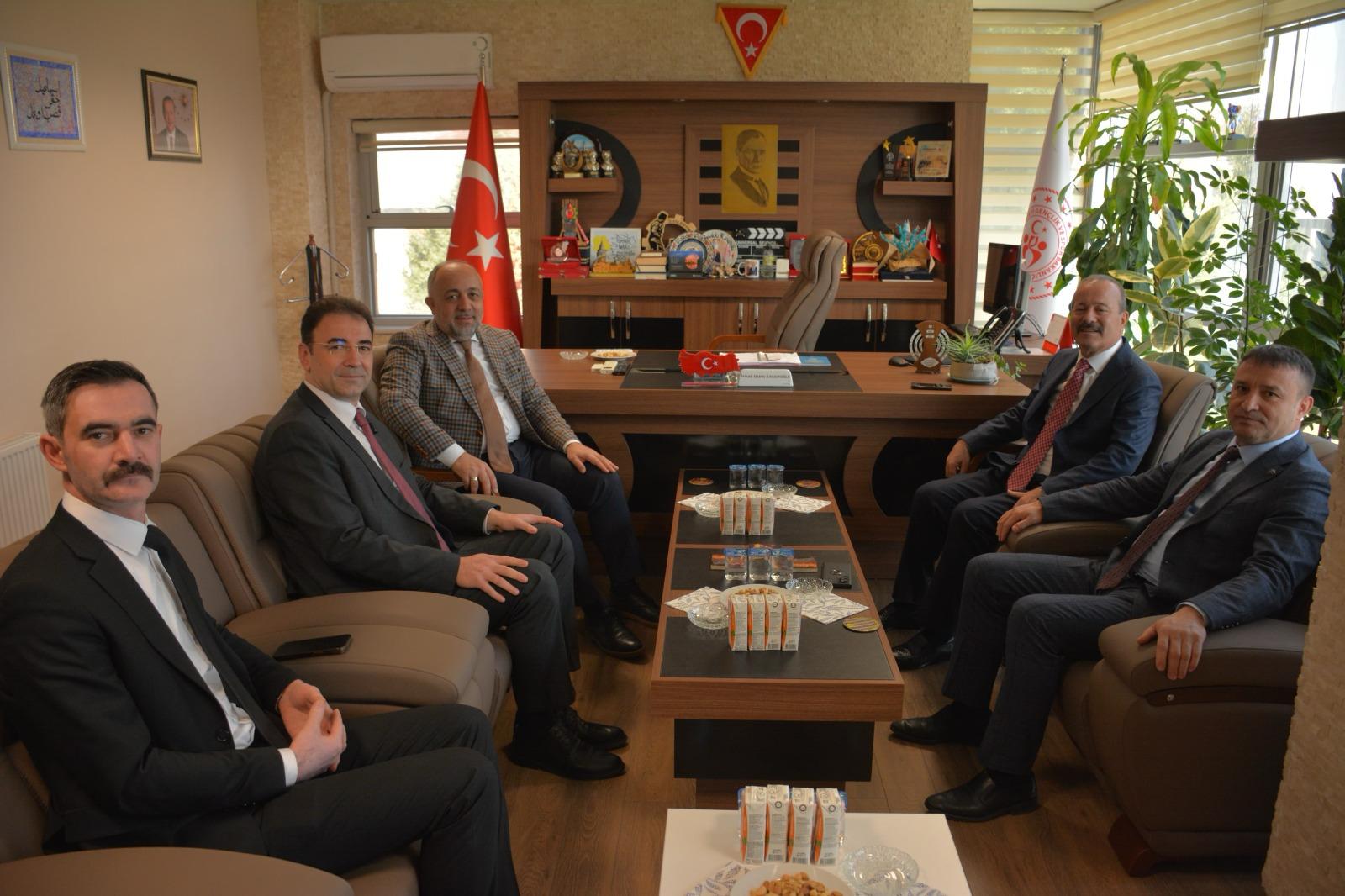 KÜÇÜKKURT, "AFYON İÇİN "BİRLİĞİN GÜCÜYLE" YOLA ÇIKTIK"
