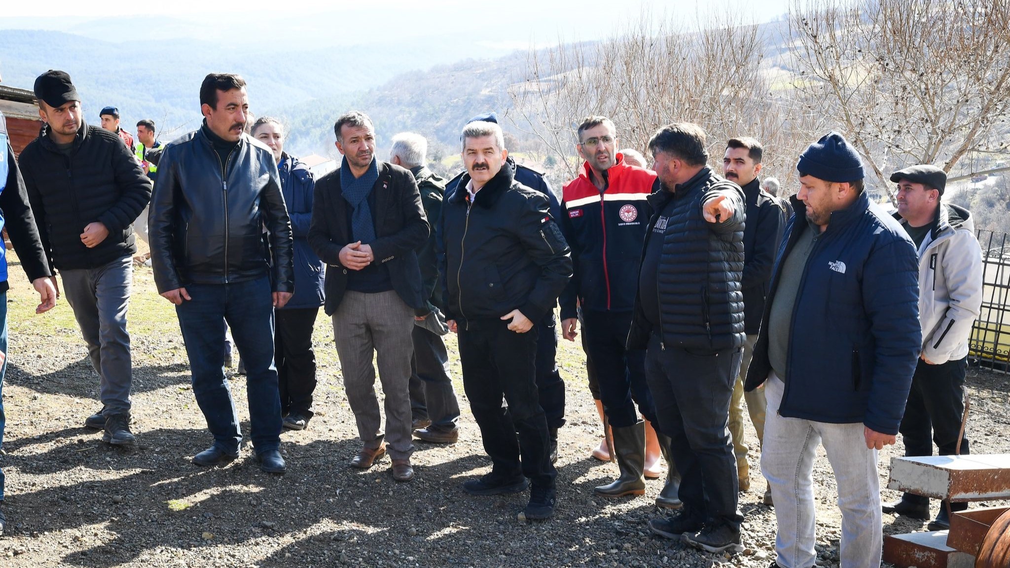 MEYDANA GELEN HEYELAN PANİĞE NEDEN OLDU