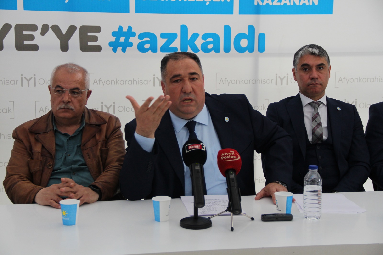 MISIRLIOĞLUNDAN  SERT SÖZLER, "MEŞHUR OLMA ÇABASINDA"