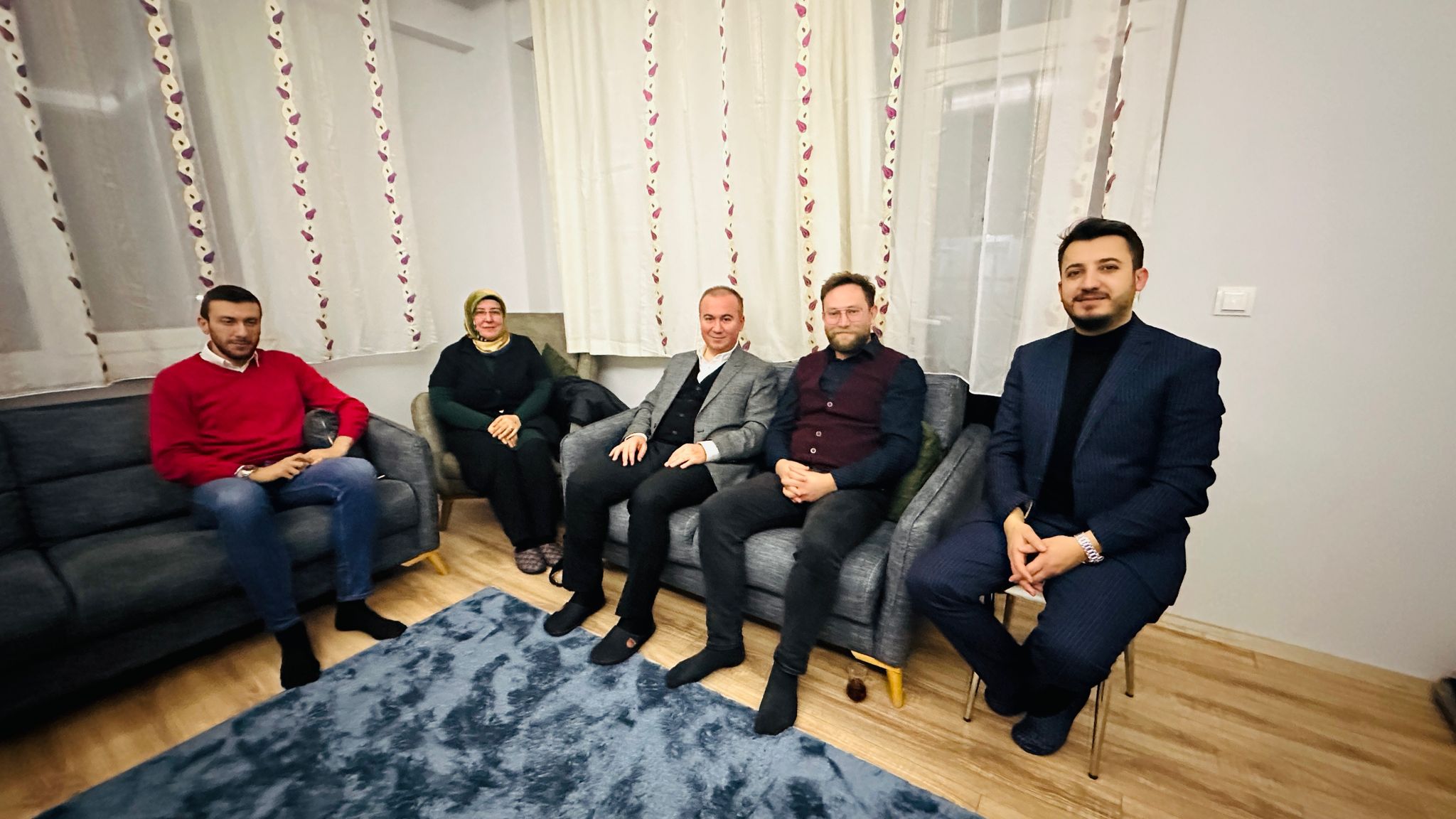 ULUÇAY'DAN  AFYONKARAHİSAR'IN GURURU GENÇ FOTOĞRAF SANATÇISINA ZİYARET