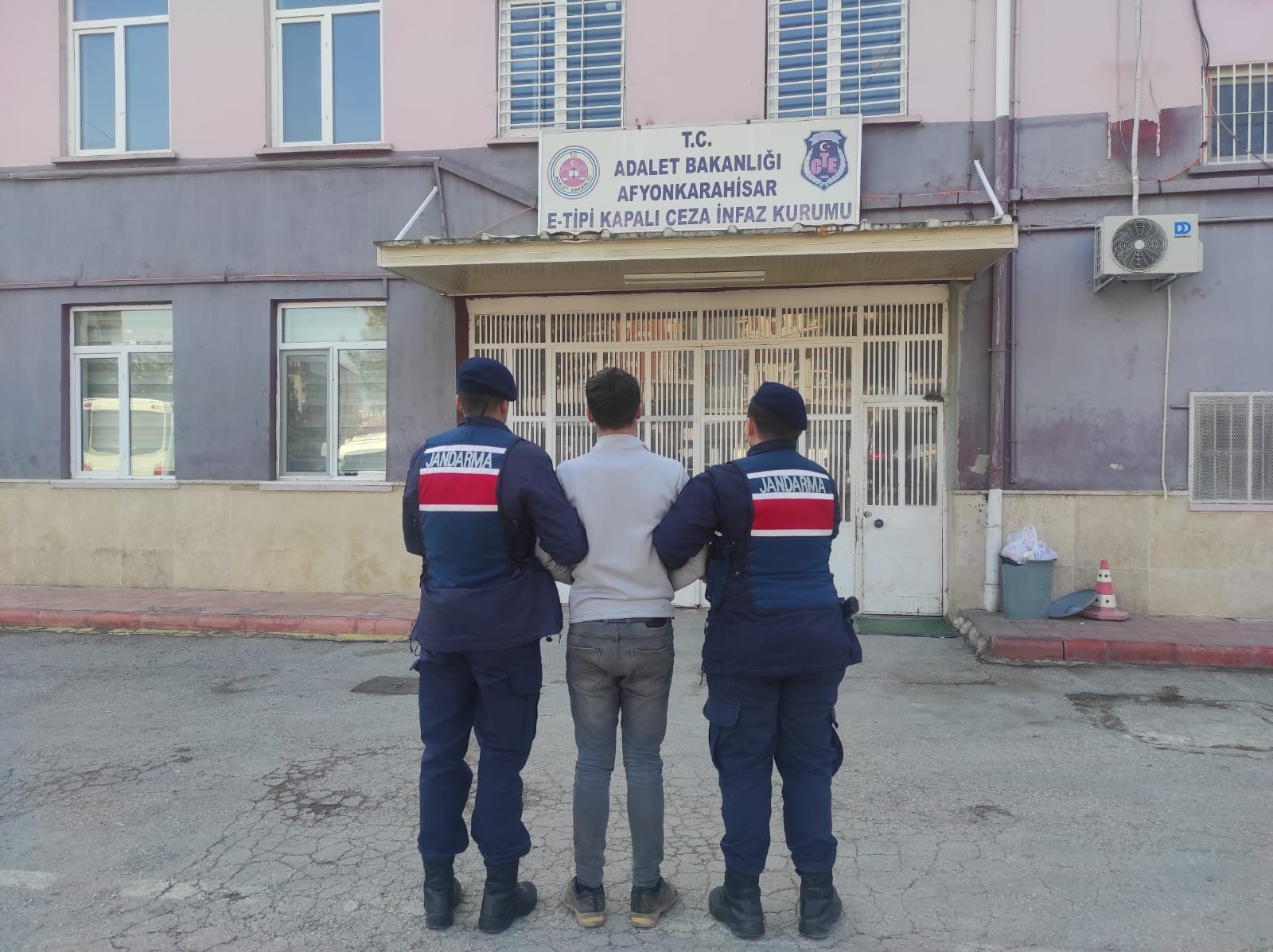 Suçlarını İtiraf Ettiler!