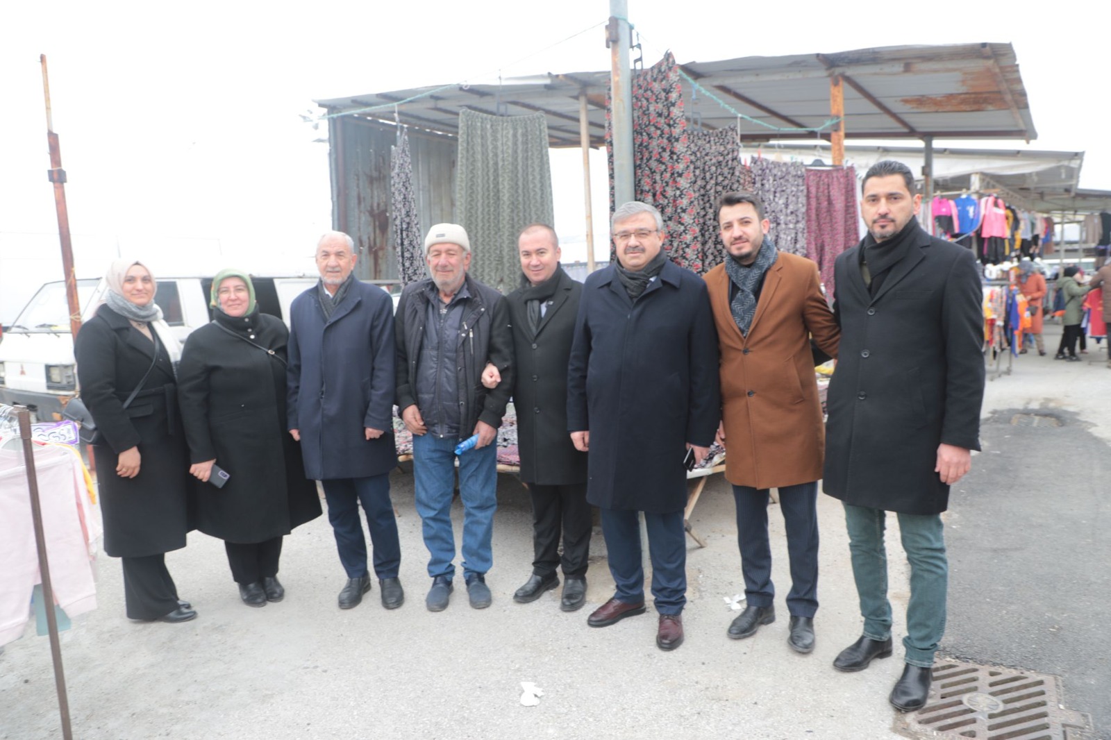 ULUÇAY PAZAR ESNAFINI ZİYARET ETTİ