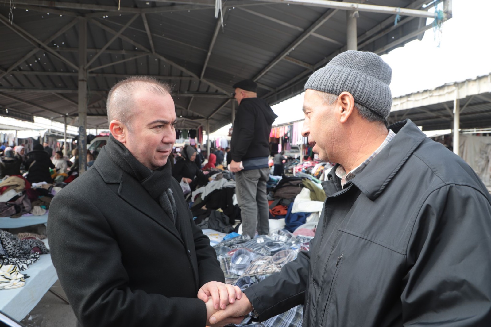 ULUÇAY PAZAR ESNAFINI ZİYARET ETTİ