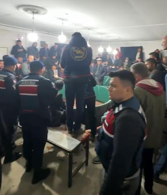 Jasat'tan Komando Destekli Horoz Dövüşü Operasyonu