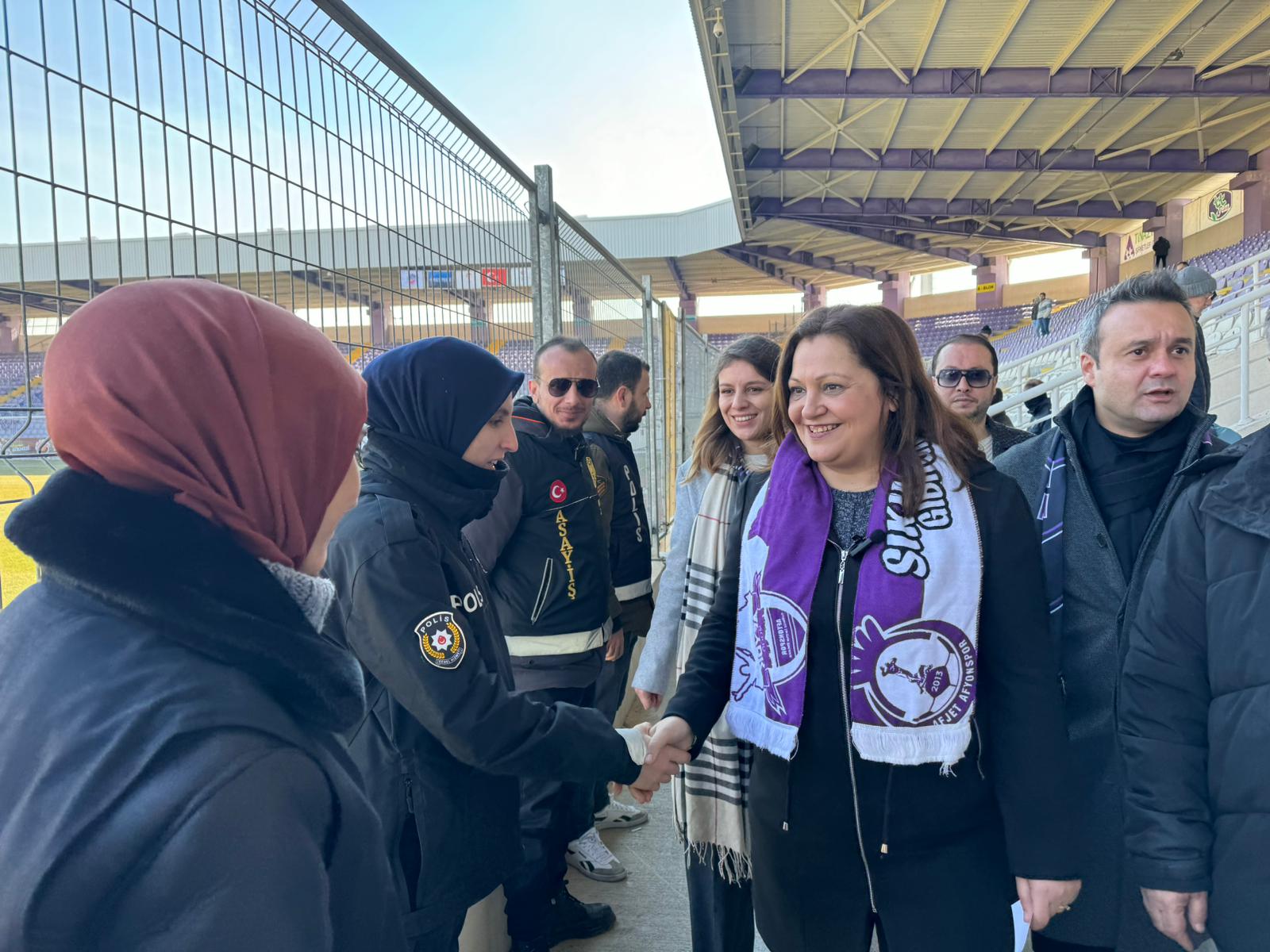 CHP'li Köksal Memleketi Afyonspor'a Tribünden Destek Verdi
