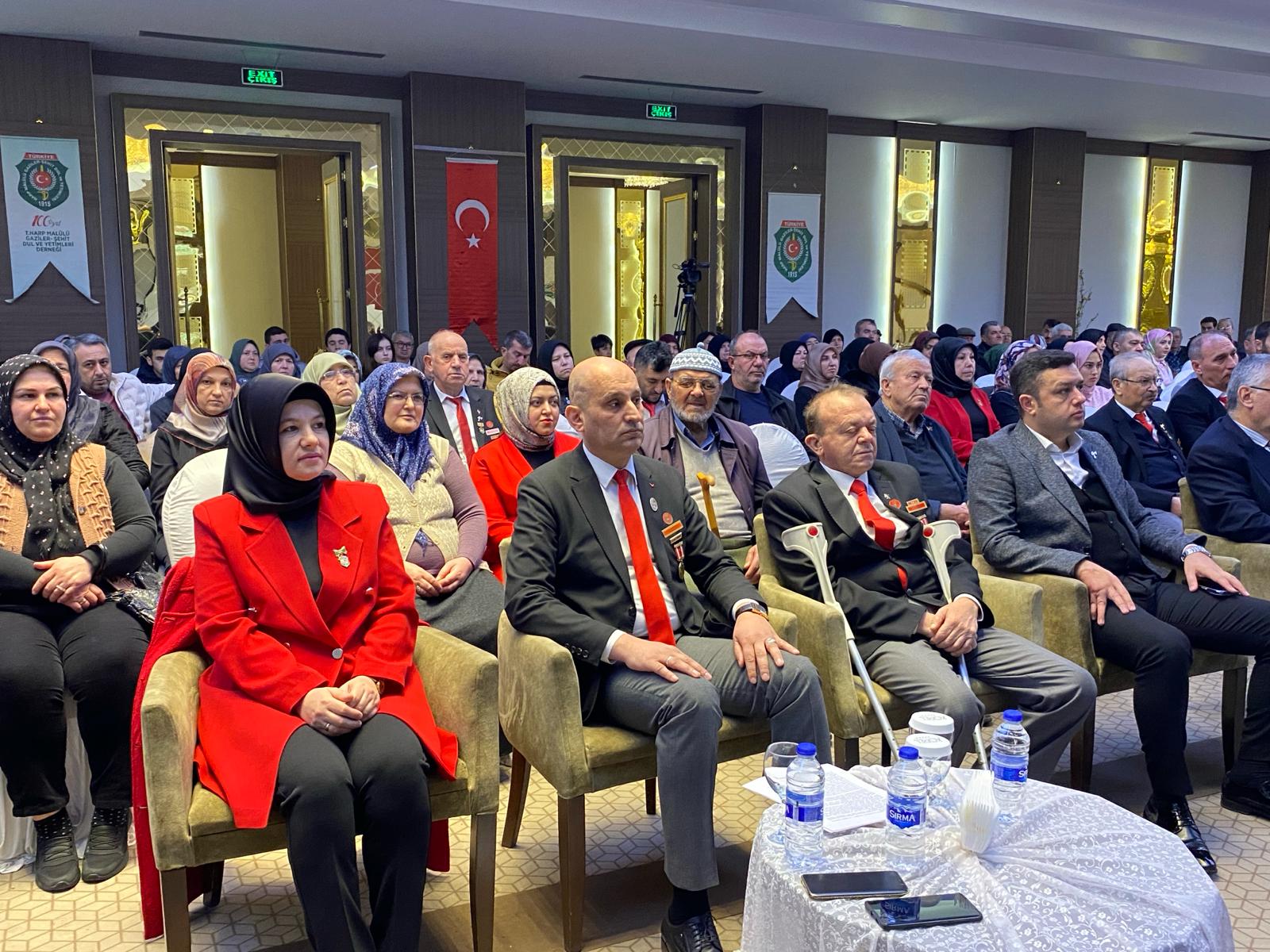 Afyon'da Şehit Aileleri ve Gaziler Kumartalı'ya Güveniyor