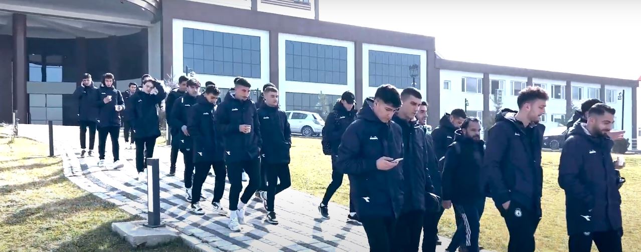 Dinar Belediye Başkanı Nihat Sarı, Önceki Dönem Belediye Başkanı Saffet Acar’ı Ziyaret Etti