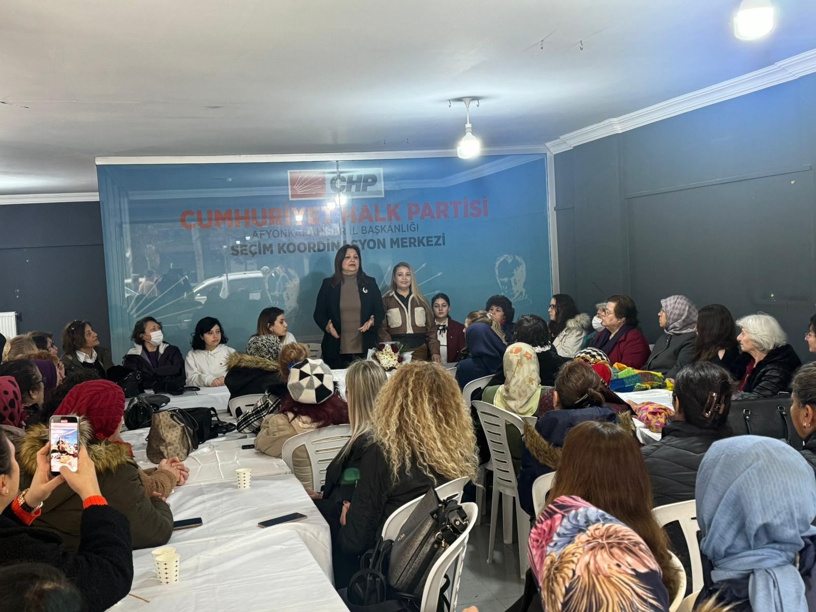KÖKSAL: BU KENTE KADIN ELİ DEĞECEK