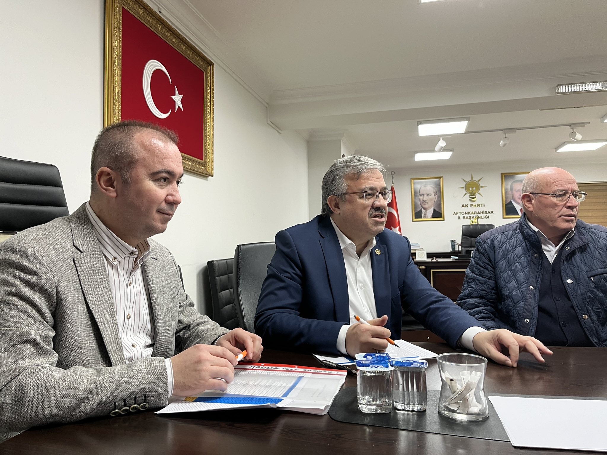 Afyon İçin Gece Gündüz Çalışıyorlar
