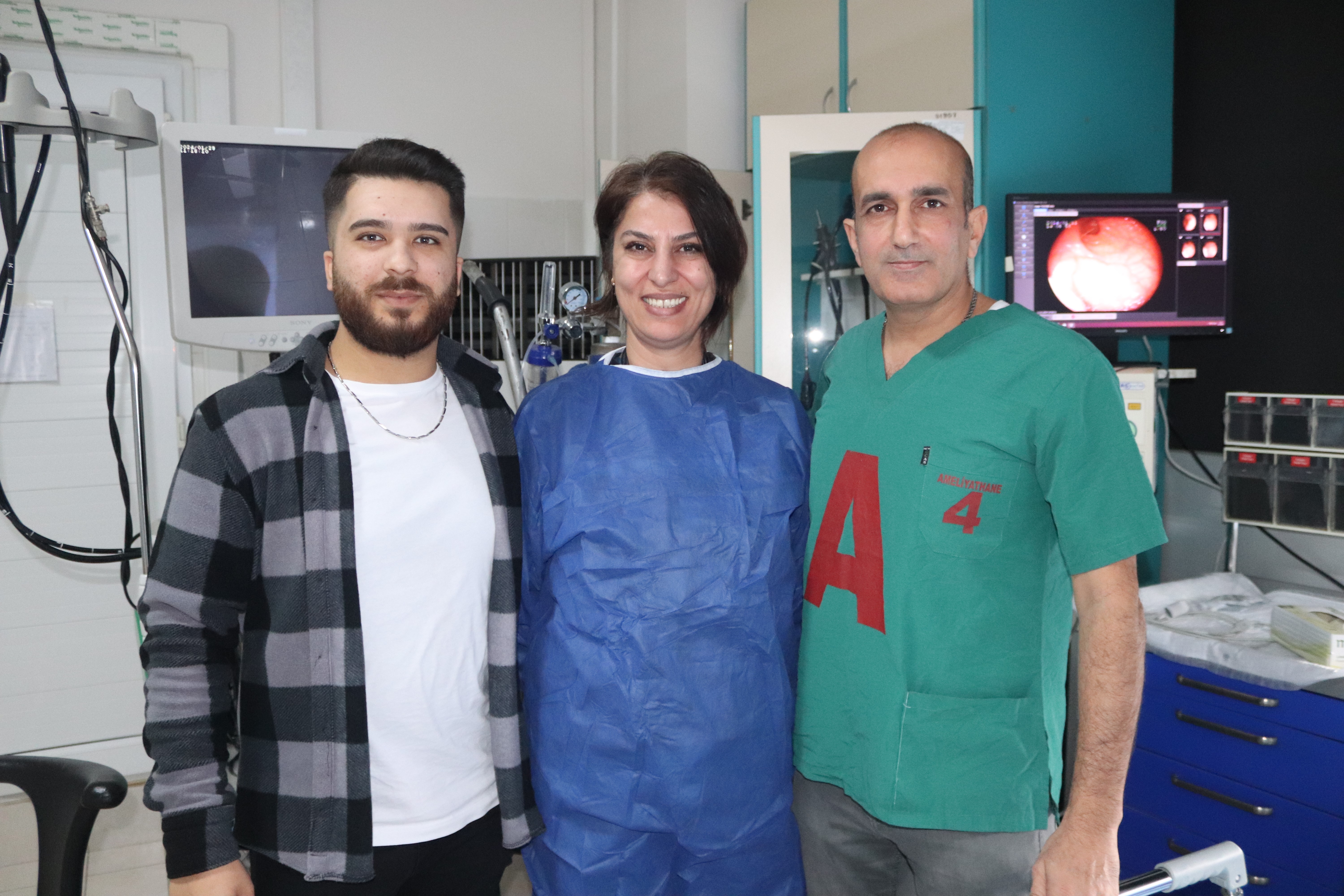 TIKANMA ŞİKAYETİYLE GİTTİ KANSER OLDUĞUNU ÖĞRENDİ