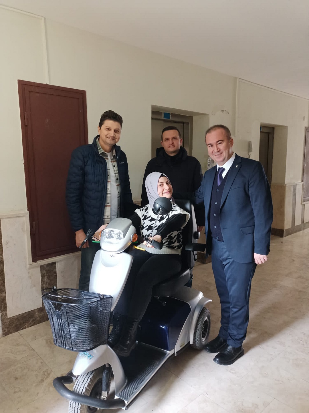 AK  PARTİ ADAYI ULUÇAY BETÜL'ÜN DURUMUNA DUYARSIZ KALMADI