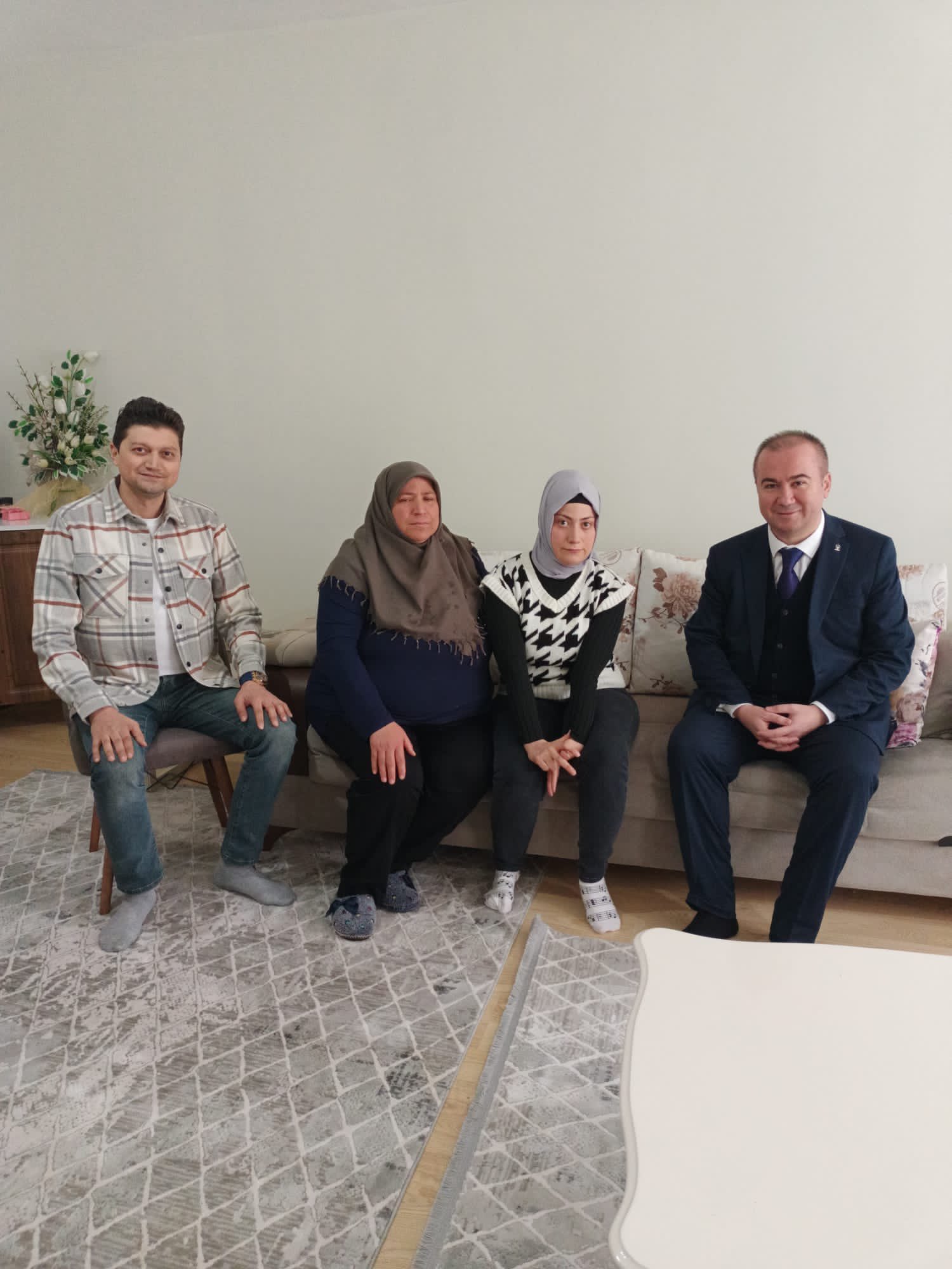 AK  PARTİ ADAYI ULUÇAY BETÜL'ÜN DURUMUNA DUYARSIZ KALMADI