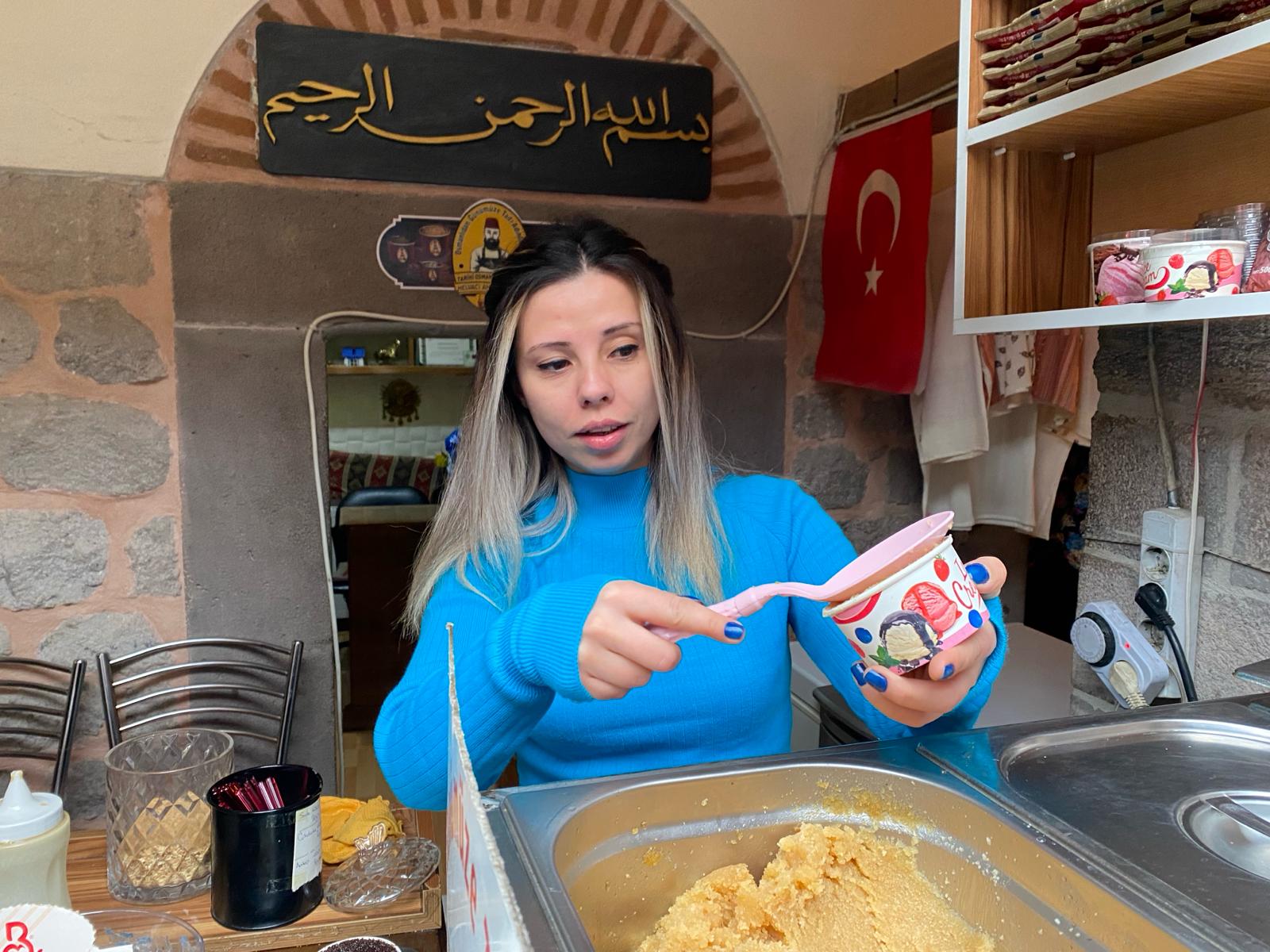 TÜRKELİ GAZETESİ  YÖRESEL LEZETLERİN PEŞİNDE SULTANLARIN TATLISI  AFYONKARAHİSAR'DA
