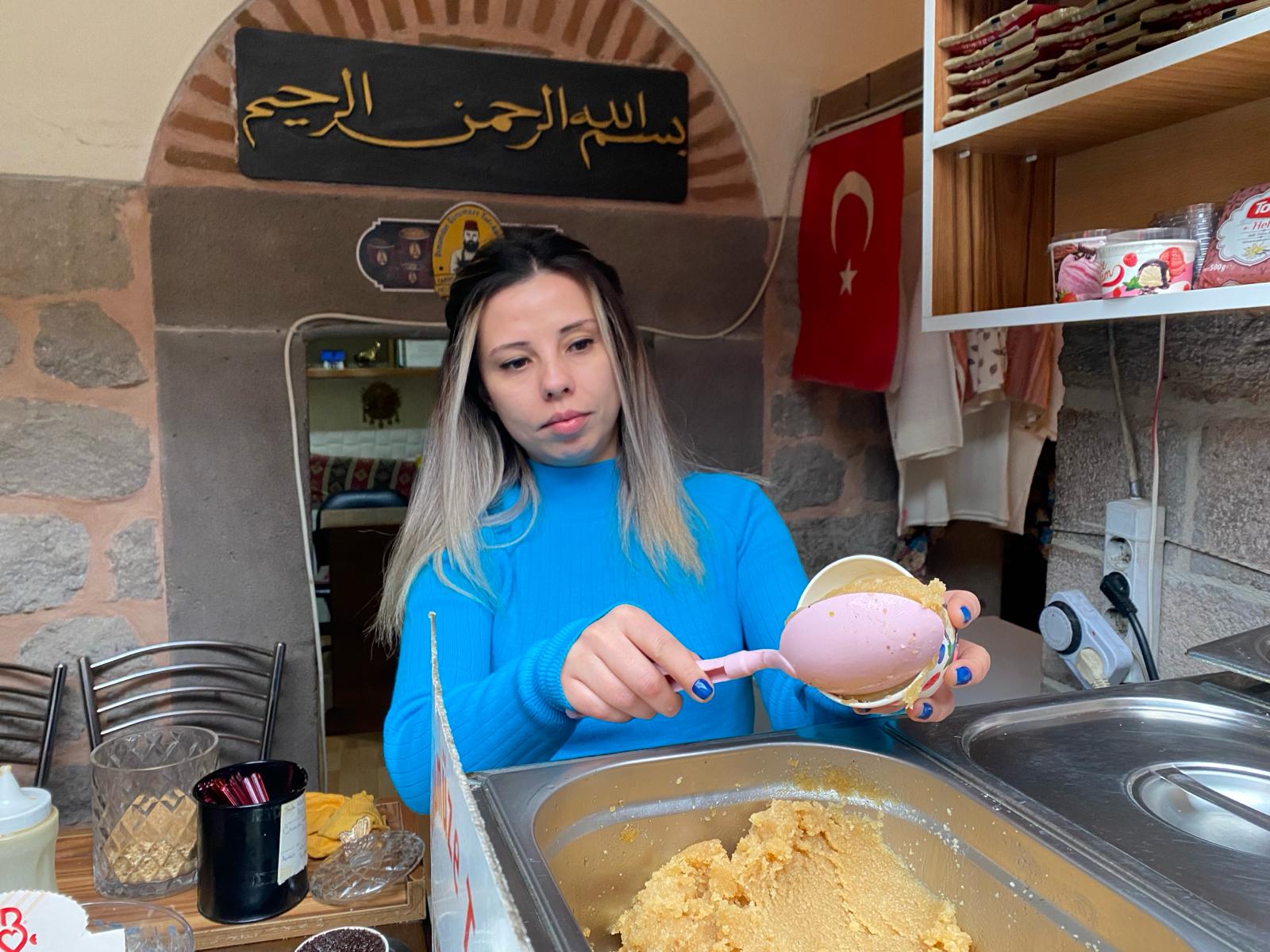 TÜRKELİ GAZETESİ  YÖRESEL LEZETLERİN PEŞİNDE SULTANLARIN TATLISI  AFYONKARAHİSAR'DA