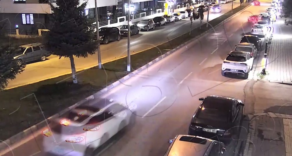 4 AYRI TRAFİK KAZASI