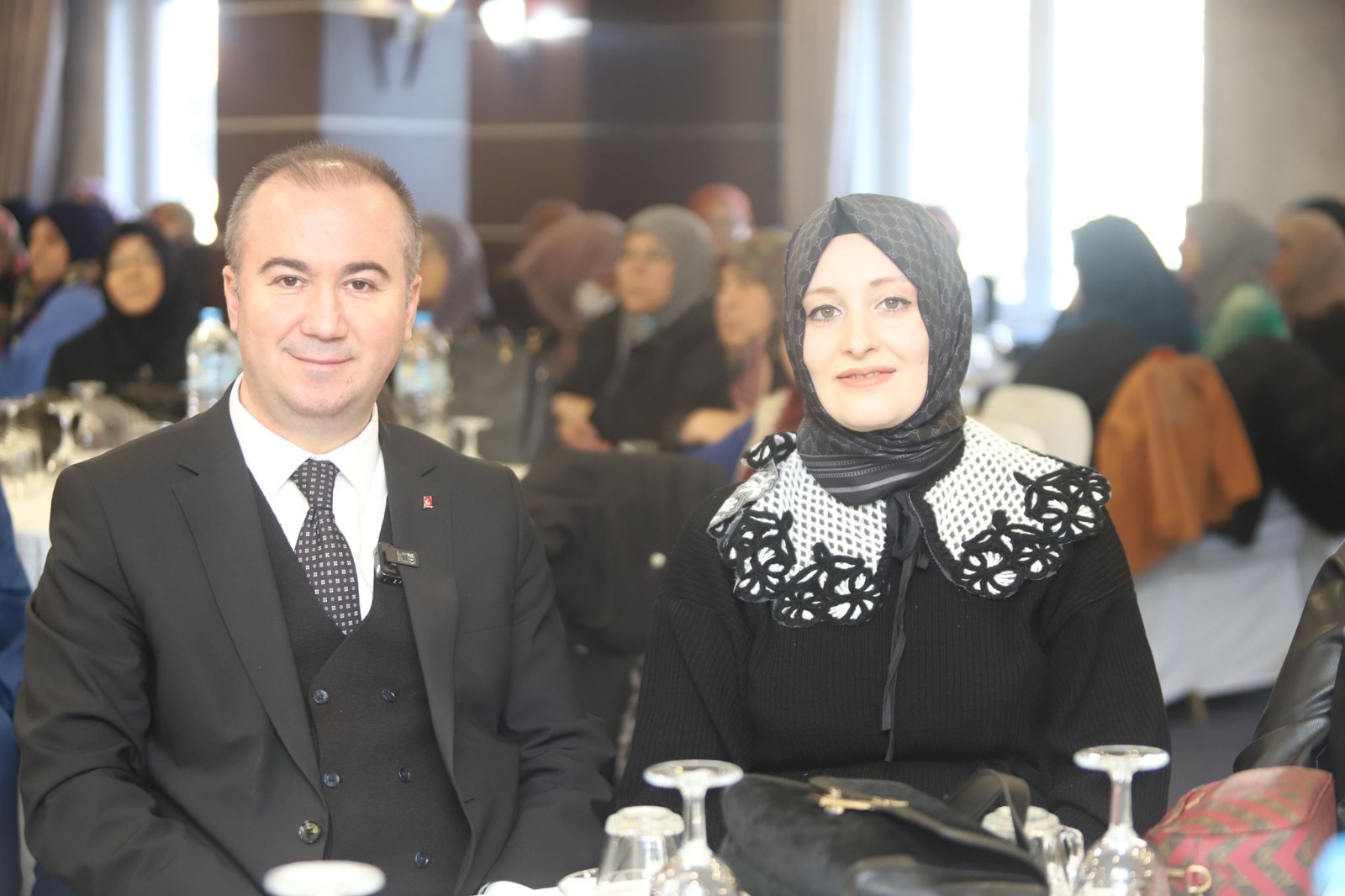 ULUÇAY, “KADINLARIMIZIN DESTEĞİYLE BİR KEZ DAHA DESTAN YAZMAYA HAZIRIZ, KARARLIYIZ”