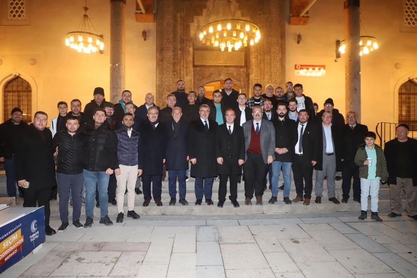 AK Parti Afyonkarahisar Teşkilatı, Miraç Kandili Buluşmasında Bir Araya Geldi