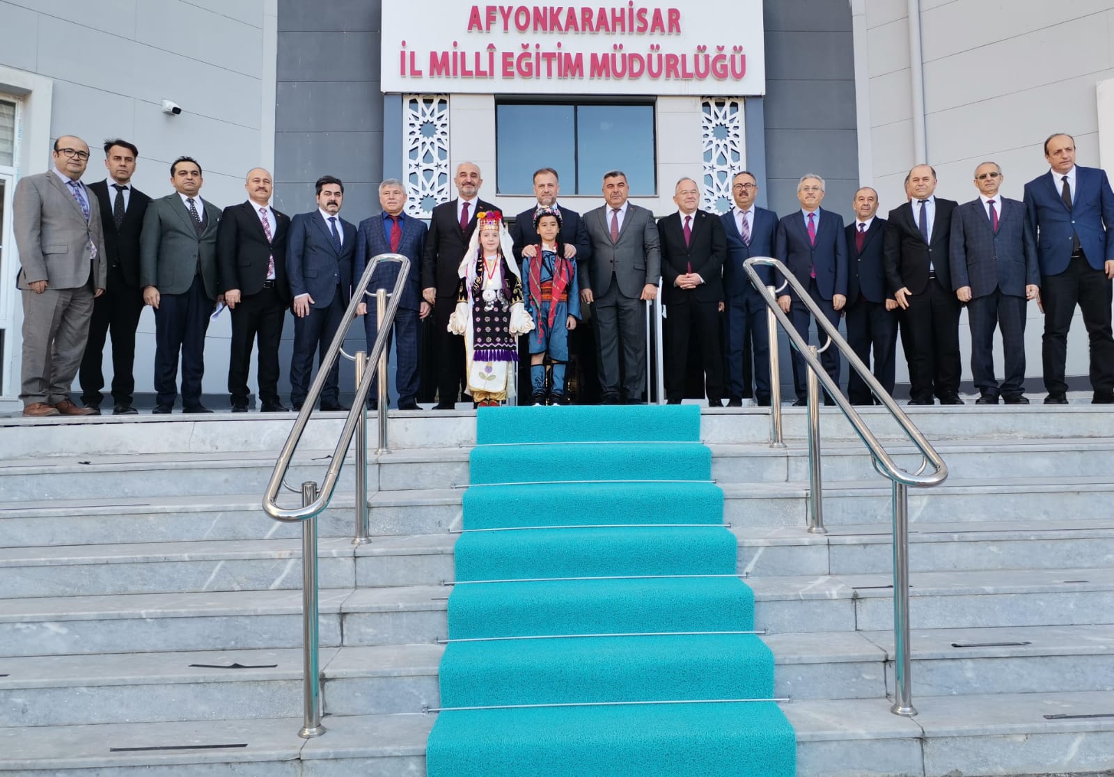 AFYON MESLEKİ EĞİTİM'DE PİLOT BÖLGE Mİ  OLACAK ?